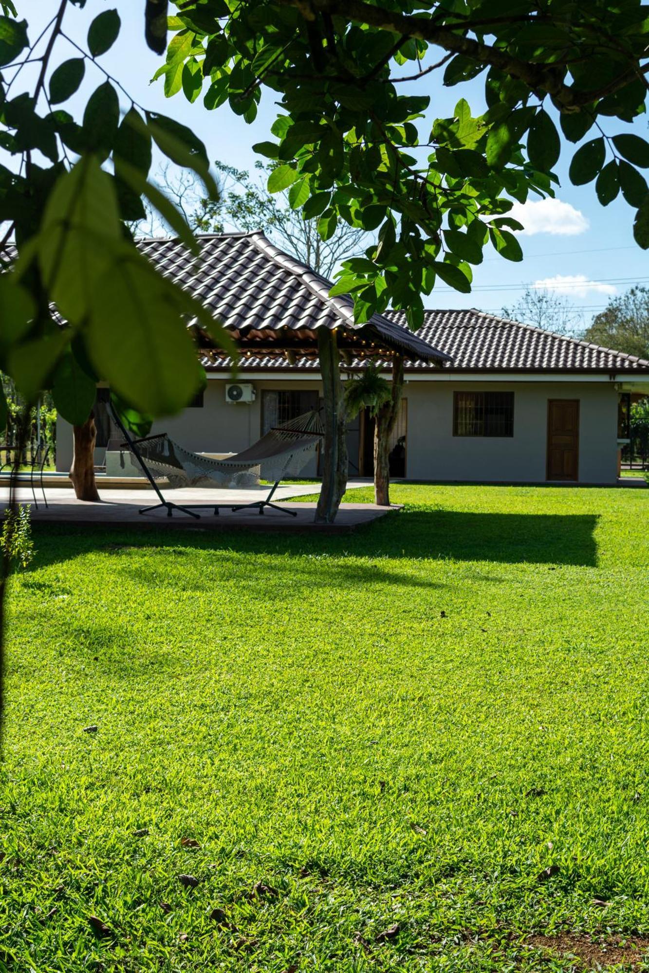 Casa Roble Fortuna La Fortuna Екстериор снимка